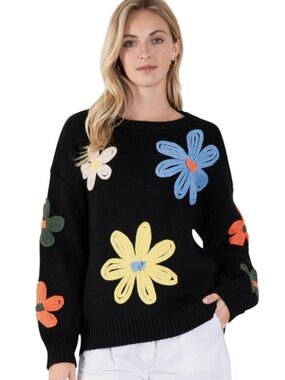 675:  BLUEVELVET NWT SWEATER  (H17)